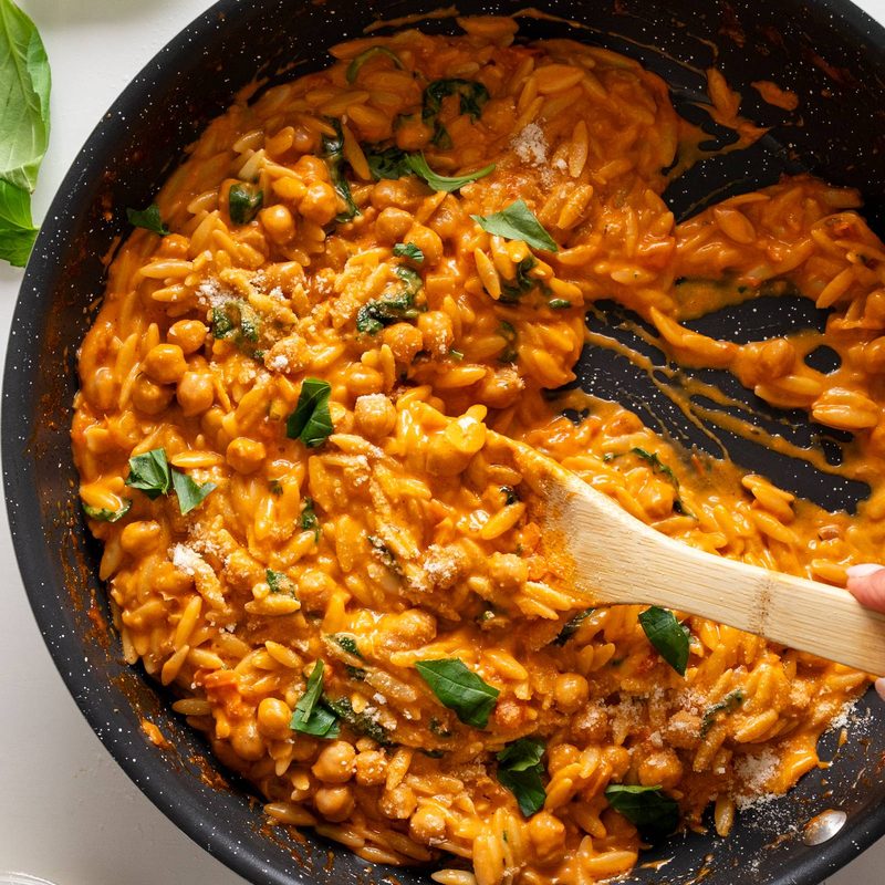 Marry Me Orzo in a skillet.